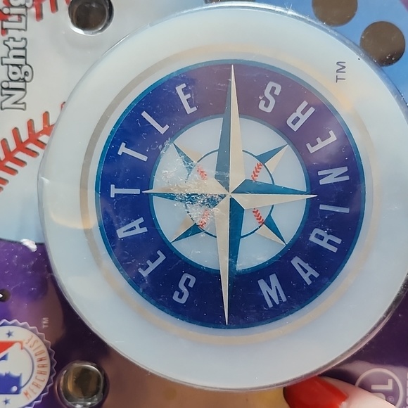 Seattle Mariners Automatic Night Light New in Package - Picture 5 of 9